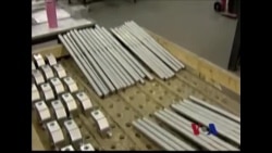 尽管面临招工挑战 美企乐观今年经济展望 尽管面临招工挑战 美企乐观今年经济展望