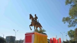 နိုင်ငံရေးအကျိုးအမြတ်အတွက် ဗိုလ်ချုပ်အောင်ဆန်း ရုပ်ထုကို အသုံးချသင့်သလား နိုင်ငံရေးအကျိုးအမြတ်အတွက် ဗိုလ်ချုပ်အောင်ဆန်း ရုပ်ထုကို အသုံးချသင့်သလား