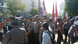 မြေယာသိမ်း ကန့်ကွက်ဆန္ဒပြပွဲ ရဲဖမ်းဆီးမှုနဲ့ပြီးဆုံး မြေယာသိမ်း ကန့်ကွက်ဆန္ဒပြပွဲ ရဲဖမ်းဆီးမှုနဲ့ပြီးဆုံး