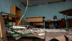 Філантроп з Балтимора допомагає дітям з освітою в умовах війни. Відео Філантроп з Балтимора допомагає дітям з освітою в умовах війни. Відео