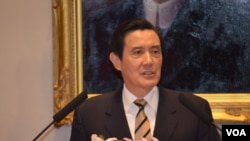 马英九总统3月23日召开中外记者会 (美国之音申华拍摄)