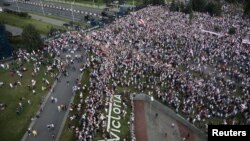 白俄罗斯民众抗议总统选举结果。(2020年8月30日)