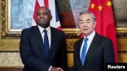 2025年2月13日,英国外交大臣戴维·拉米(David Lammy)与中国外长王毅在伦敦举行会谈。