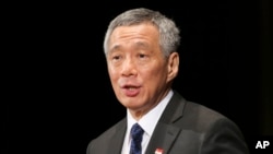 新加坡总理李显龙(2014年5月22日资料照片)