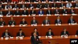 3月5日,中国国务院总理李强在人大会议上发表任内的第一份政府工作报告。