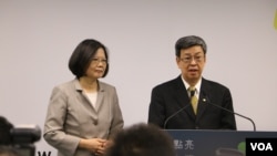 民进党以“英仁配”组合角逐2016大选(美国之音李逸华拍摄)