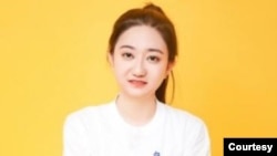 资料照:中国女权及劳工活动人士李翘楚