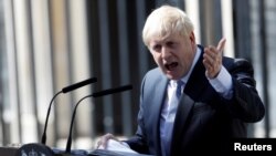 资料照片:英国前首相约翰逊。
