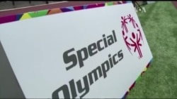8 спортсменів представляють Україну на спеціальних олімпійських іграх у США. Відео. 8 спортсменів представляють Україну на спеціальних олімпійських іграх у США. Відео.