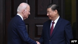 资料照片:美国总统拜登和中国国家主席习近平2023年11月15日在加利福尼亚州伍德赛德举行会议。