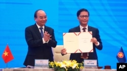 区域全面经济伙伴关系协定(RCEP)签署仪式。(2020年11月15日)