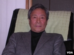 长年研究中日关系的横浜大学名誉教授矢吹晋认为,横在中日之间的领土纠纷会持续下去(美国之音歌篮拍摄)