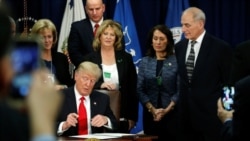 Mexico နယ်စပ်တံတိုင်းဆောက်ဖို့ အမိန့် Trump ချမှတ် Mexico နယ်စပ်တံတိုင်းဆောက်ဖို့ အမိန့် Trump ချမှတ်