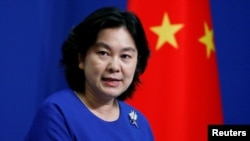 中国外交部发言人华春莹在北京的记者会上。(2020年7月17日)