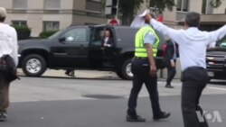 访民拦截习近平车队 引起国际社会关注 访民拦截习近平车队 引起国际社会关注