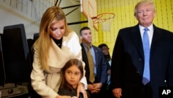 美国当选总统川普,女儿伊万卡和外孙女阿拉贝拉·库什涅尔(Arabella Kushner)