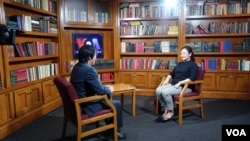 ဒဂုံမြို့နယ်ပြည်သူ့လွှတ်တော်ကိုယ်စားလှယ် ဒေါ်သက်သက်ခိုင်ကို VOA မြန်မာဌာနမှုး ဦးသန်းလွင်ထွန်းတွေ့ဆုံမေးမြန်းစဉ်၊ ၅ သြဂုတ် ၂၀၁၉။