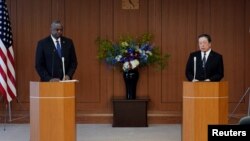 美国国防部长奥斯汀与日本防卫大臣滨田靖一在东京举行会谈后召开联合记者会。(2023年6月1日)