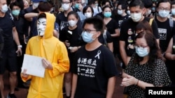 香港人称“第二代美国队长”的马俊文(中)在2020年6月15日出席悼念梁凌杰逝世的活动。(资料照)