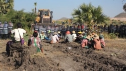 လက်ပံတောင်း ကြေးနီစီမံကိန်းအနီး ပစ်ခတ်မှုကြောင့် သေကြေထိခိုက်
 လက်ပံတောင်း ကြေးနီစီမံကိန်းအနီး ပစ်ခတ်မှုကြောင့် သေကြေထိခိုက်