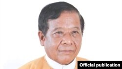 မန္တလေးတိုင်း ဝန်ကြီးချုပ်လည်းဖြစ်တဲ့ ဒေါက်တာဇော်မြင့်မောင်။ (ဓာတ်ပုံ - Dr Zaw Myint Maung's facebook - စက်တင်ဘာ ၀၄၊ ၂၀၂၀)