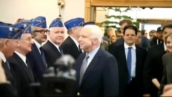 Маккейн - українцям: Все життя пам'ятатиму людей Майдану. Відео Маккейн - українцям: Все життя пам'ятатиму людей Майдану. Відео