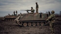 Горіли, але вижили: як американський бронетранспортер М113 рятує життя українських військових. Відео Горіли, але вижили: як американський бронетранспортер М113 рятує життя українських військових. Відео