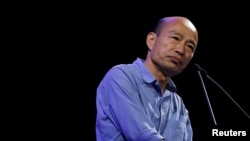 台湾高雄市长韩国瑜在高雄参加一个地方选举竞选集会 (2018年11月17日)