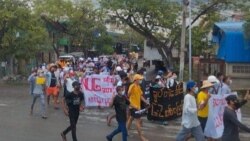 မန္တလေးမှာ ဆန္ဒပြသူ ၃၀ ထက်မနည်း ရိုက်နှက်ဖမ်းဆီးခံရ မန္တလေးမှာ ဆန္ဒပြသူ ၃၀ ထက်မနည်း ရိုက်နှက်ဖမ်းဆီးခံရ