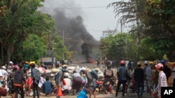 မတ်လ ၂၈ ရက်နေ့က ရန်ကုန်မြို့က စစ်အာဏာဖီဆန် ဆန္ဒပြပွဲမြင်ကွင်း။ (မတ် ၂၈၊ ၂၀၂၁)