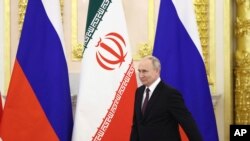 Президент РФ Путін напередодні зустрічі з президентом Ірану Раісі, 7 грудня, 2023 року.
