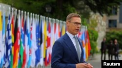 Tổng thống Phần Lan Alexander Stubb trả lời Reuters trong một cuộc phỏng vấn tại thủ đô Ukraine ngày 24/2/2025: “Cuộc chiến ở Ukraine không chỉ liên quan đến độc lập, chủ quyền và toàn vẹn lãnh thổ của Ukraine - mà còn liên quan đến an ninh Châu Âu và sự lãnh đạo của Hoa Kỳ”