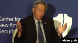 新加坡国防部长黄永宏在华盛顿智库新美国安全中心讲话。(2015年12月9日)