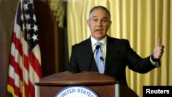 美国环保署长斯科特·普鲁特(Scott Pruitt)对环保署人员发表讲话 (2017年2月21日)