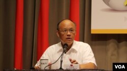 台湾行政院政务委员邓振中(美国之音林枫拍摄)