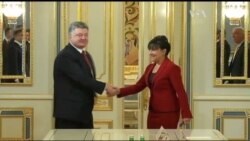 Мільярд доларів на проведення реформ, привезли до Києва американці Мільярд доларів на проведення реформ, привезли до Києва американці