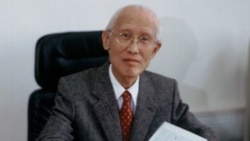 知名诗人余光中辞世 两岸共表哀悼 知名诗人余光中辞世 两岸共表哀悼