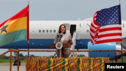 美国副总统卡马拉·哈里斯(Kamala Harris)2023年3月26日抵达西非国家加纳访问。(路透社)