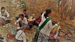 ကနီမြို့ဘက် ကျေးရွာတွေက ဒေသခံတွေ အိုးအိမ်စွန့်ထွက်ပြေးနေရ ကနီမြို့ဘက် ကျေးရွာတွေက ဒေသခံတွေ အိုးအိမ်စွန့်ထွက်ပြေးနေရ