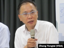 台湾智库咨询委员董立文(美国之音张永泰拍摄)