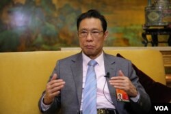 钟南山称 中央权力很大 只要中央想治理雾霾 没有不可能实现的东西(美国之音东方拍摄)