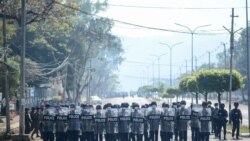 မော်လမြိုင် ဆန္ဒပြပွဲ ရဲက ပစ်ခတ် ဖမ်းဆီး မော်လမြိုင် ဆန္ဒပြပွဲ ရဲက ပစ်ခတ် ဖမ်းဆီး