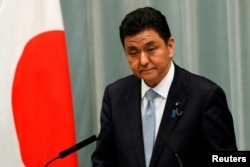资料照:日本防卫大臣岸信夫于 2020 年 9 月 16 日在日本东京出席新闻发布会。