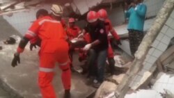 印尼开始大批埋葬地震海啸遇难者 印尼开始大批埋葬地震海啸遇难者