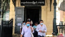 ရခိုင်မှာ အင်တာနက်ဖွင့်ပေးဖို့တောင်းဆိုသူ မောင်ဆောင်းခ ဒဏ်ငွေချမှတ်ခံရ ရခိုင်မှာ အင်တာနက်ဖွင့်ပေးဖို့တောင်းဆိုသူ မောင်ဆောင်းခ ဒဏ်ငွေချမှတ်ခံရ