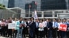 多名民主派议员及20多个民间团体发表联署声名反对“逃犯条例”修订。(美国之音汤惠芸)