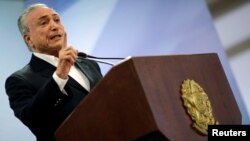 Tổng thống Brazil Michel Temer phát biểu tại Dinh Planalto ở Brasilia, Brazil, ngày 20 tháng 5, 2017.