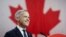 Cựu thống đốc ngân hàng trung ương Mark Carney phát biểu sau khi giành chiến thắng trong cuộc đua trở thành lãnh đạo Đảng Tự do cầm quyền của Canada, tại Ottawa, hôm 9/3/2025. Ông Carney sẽ kế nhiệm Justin Trudeau làm thủ tướng.