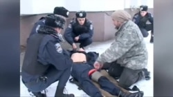 Як врятувати життя на полі бою - вчить діаспора Як врятувати життя на полі бою - вчить діаспора