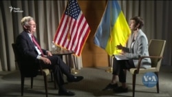Джон Болтон в Україні: Нормандський формат, Мотор-Січ та мета візіту. Інтерв'ю Джон Болтон в Україні: Нормандський формат, Мотор-Січ та мета візіту. Інтерв'ю